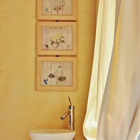 Bed & Breakfast Finardi *