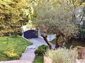 Finardi Bed & Breakfast *